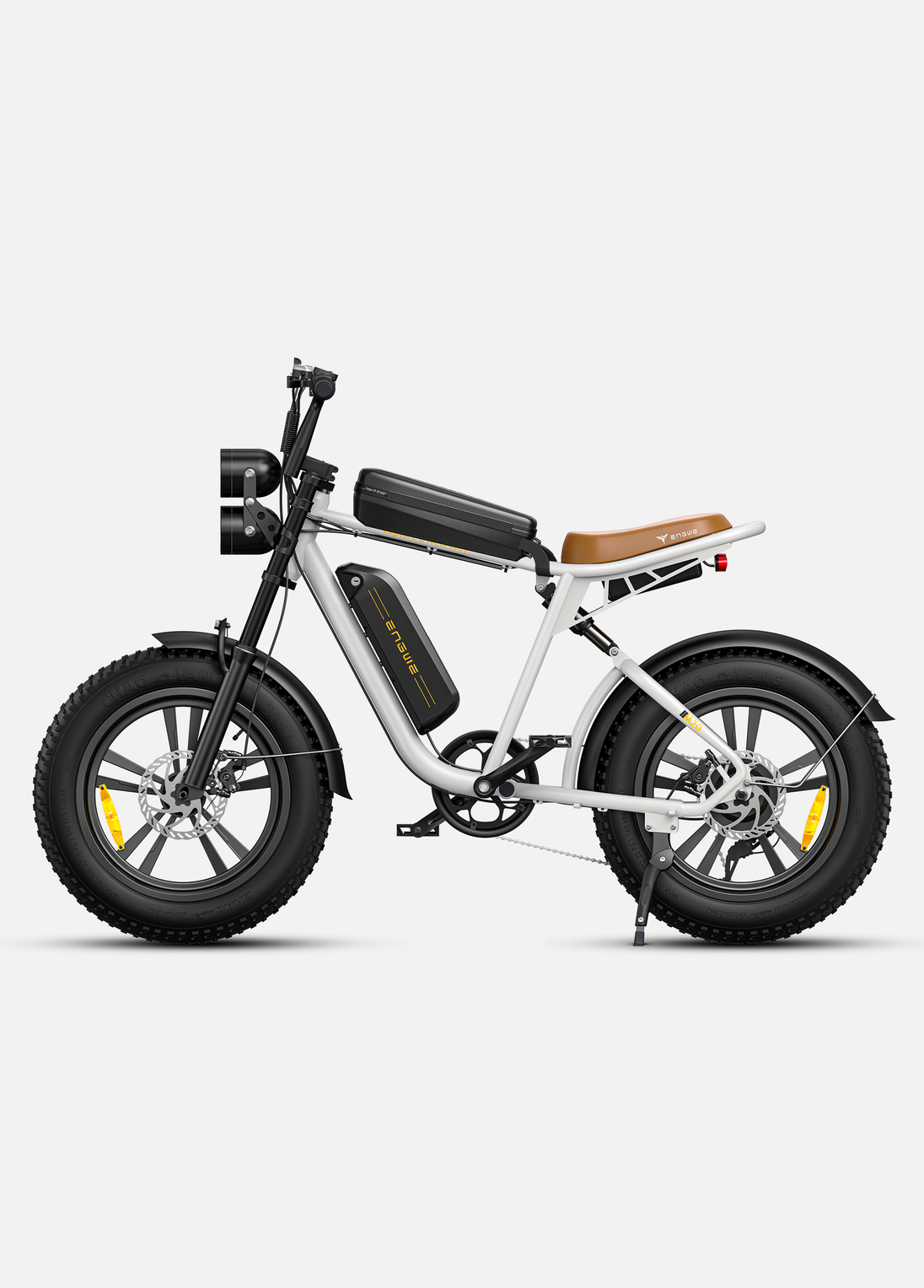 a white engwe m20 with dual batteries