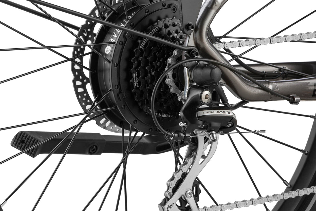 Level.2 Commuter Ebike Clay SKUs: 1E027-0024402, 1E027-0025002